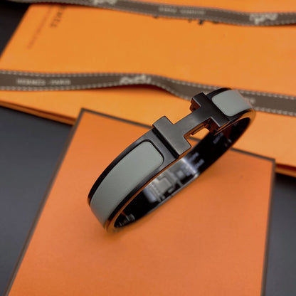 [LumiVibe]CLIC HM SO BLACK GREY BRACELET
