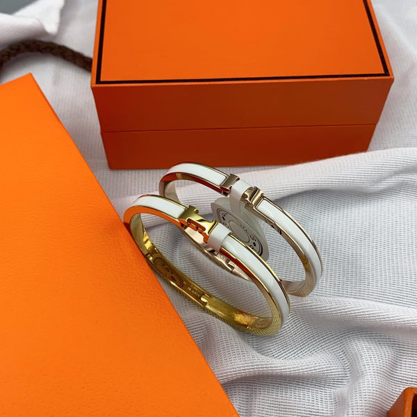 [LumiVibe]CLASSIC HM CLIC WHITE 8MM ENAMEL BRACELET