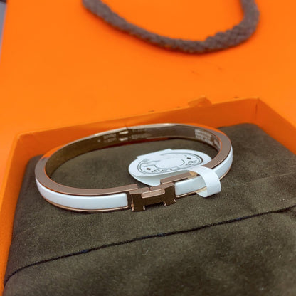 [LumiVibe]CLASSIC HM CLIC WHITE 8MM ENAMEL BRACELET