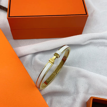 [LumiVibe]CLASSIC HM CLIC WHITE 8MM ENAMEL BRACELET