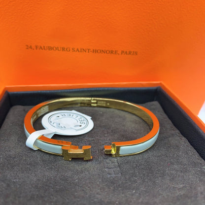 [LumiVibe]CLASSIC HM CLIC GREEN 8MM ENAMEL BRACELET