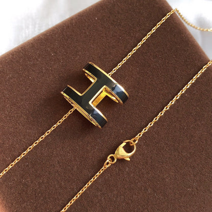 [LumiVibe]HM CLIC BLACK ENAMEL GOLD NECKLACE