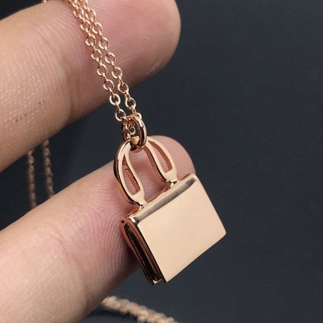 [LumiVibe]HM NECKLACE ARRIVAL BLACK DIAMOND