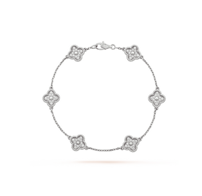 [LumiVibe]CLOVER 6 MOTIF SILVER DIAMOND BRACELET