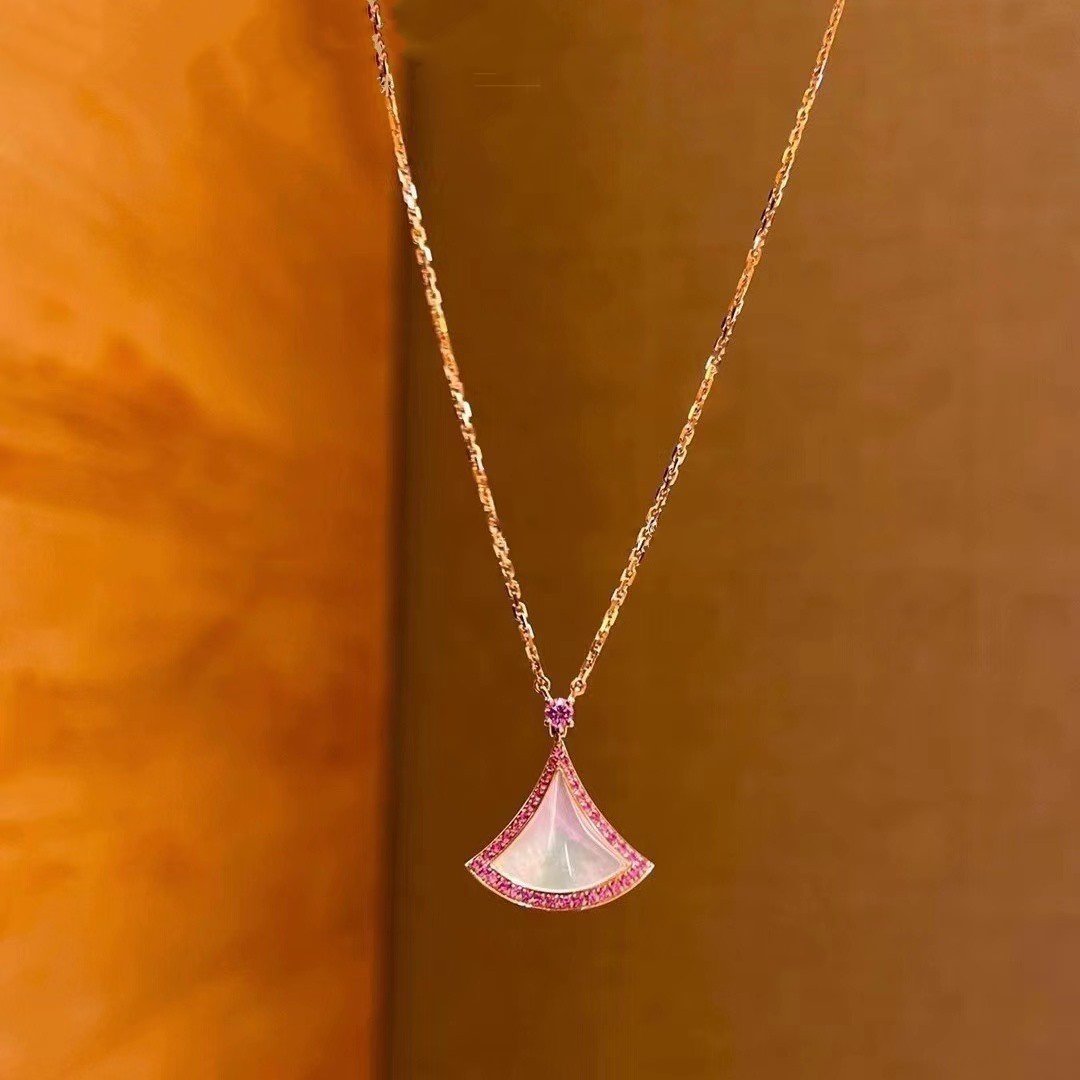 [LumiVibe]DREAM NECKLACE MOP DIAMOND PINK
