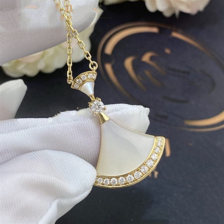 [LumiVibe]DREAM NECKLACE MOP GOLD DIAMOND