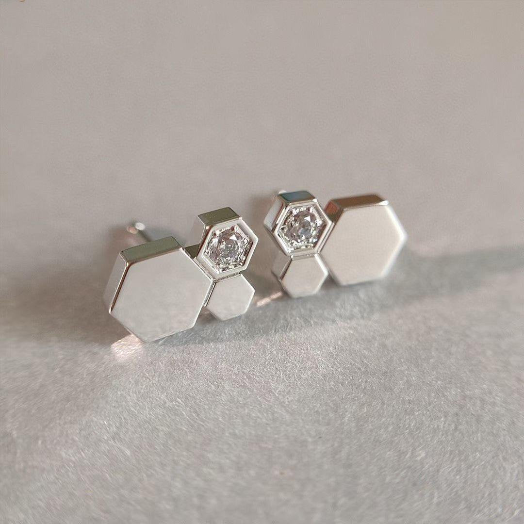 [LumiVibe]BEE LOVE SILVER DIAMOND EARRINGS