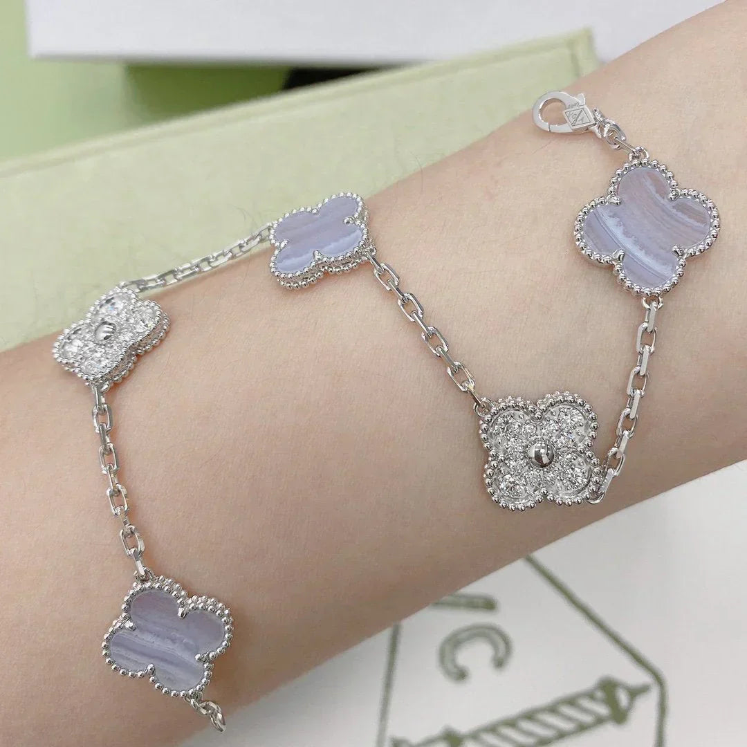 [LumiVibe] CLOVER 5 MOTIF PURPLE CHALCEDONY BRACELET COLLECTION
