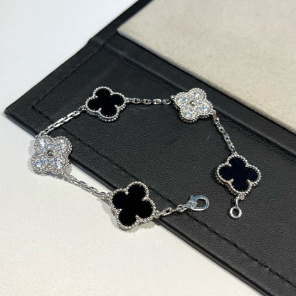 [LumiVibe] CLOVER 5 MOTIF ONYXS BRACELET COLLECTION