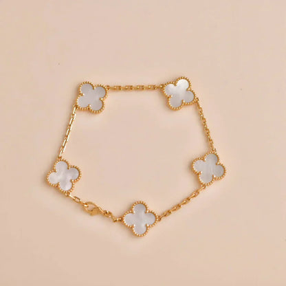 [LumiVibe]CLOVER WHITE PEARL MOP 5 MOTIF BRACELET COLLECTION