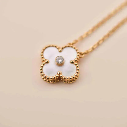 [LumiVibe]CLOVER 15MM DIAMOND WHITE FRITILLARIA NECKLACE