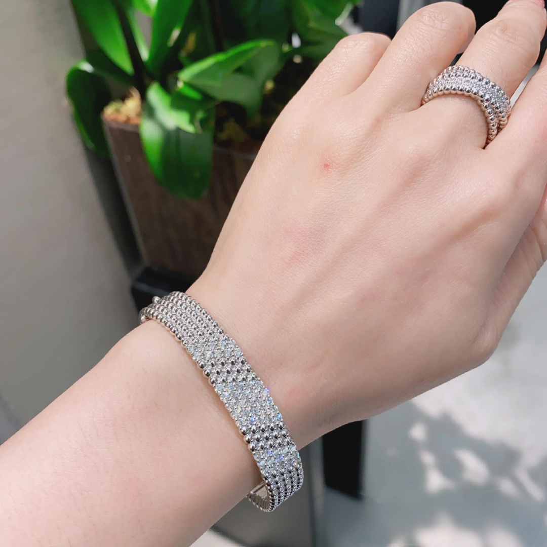 [LumiVibe]  FIVE-ROW DIAMOND BRACELET