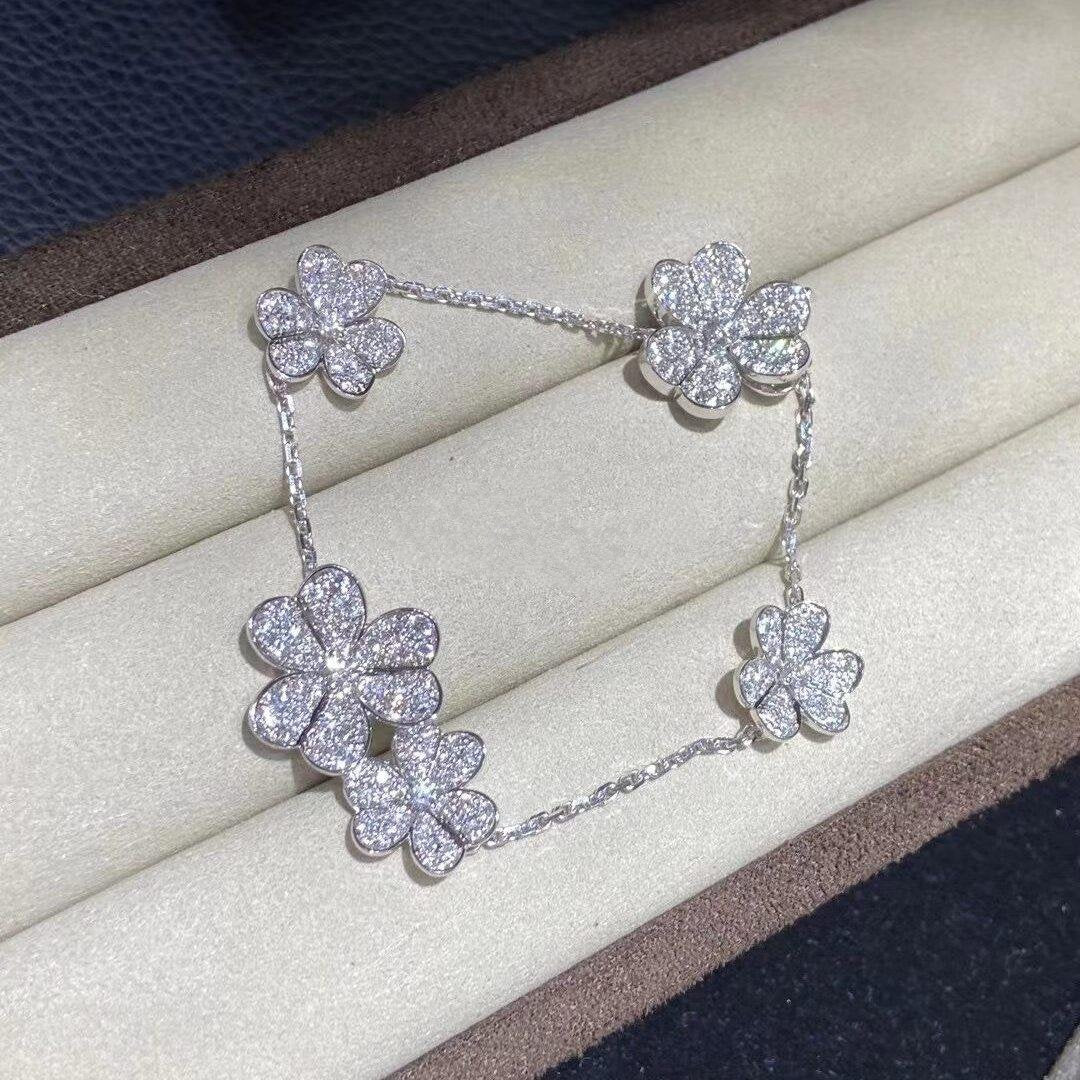 [LumiVibe]FRIVOLE SILVER 5 FLOWERS BRACELET