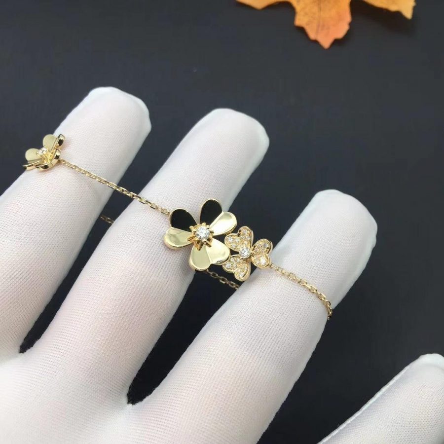 [LumiVibe]FRIVOLE GOLD 5 FLOWERS BRACELET