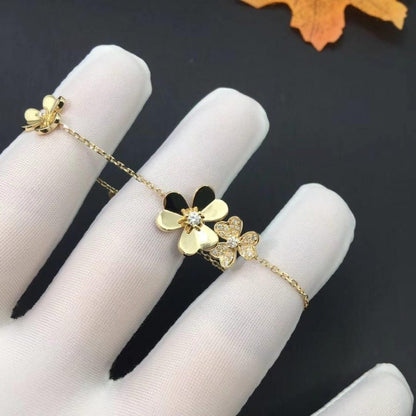[LumiVibe]FRIVOLE GOLD 5 FLOWERS BRACELET