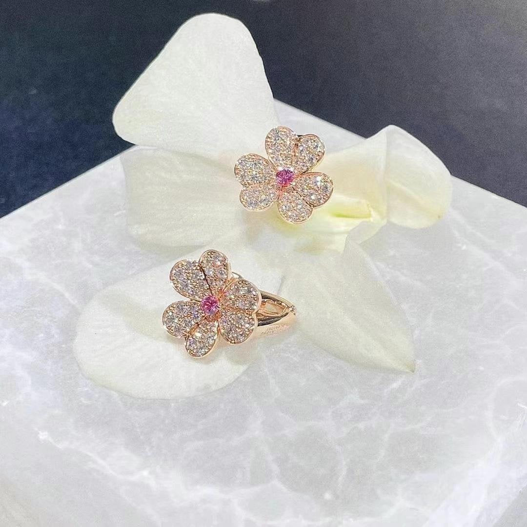 [LumiVibe]FRIVOLE PINK GOLD FLOWER DIAMOND EARRINGS