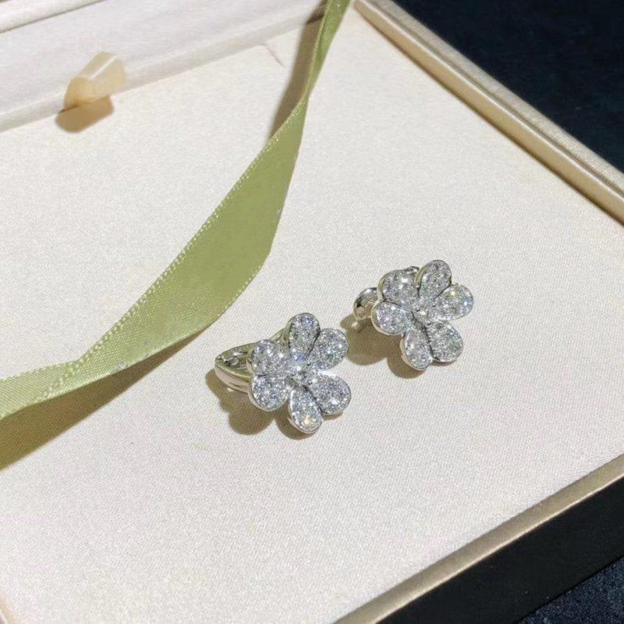 [LumiVibe]FRIVOLE SILVER FLOWER DIAMOND EARRINGS