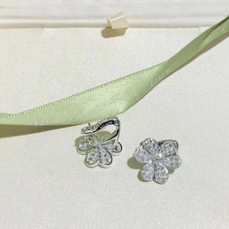 [LumiVibe]FRIVOLE SILVER FLOWER DIAMOND EARRINGS