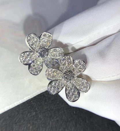 [LumiVibe]FRIVOLE SILVER FLOWER DIAMOND EARRINGS