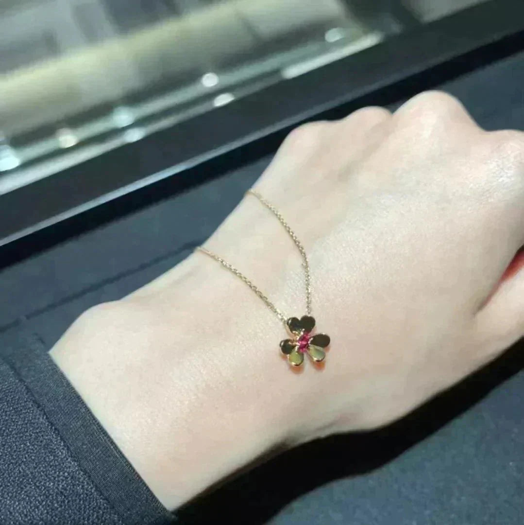 [LumiVibe]FRIVOLE GOLD FLOWER NECKLACE