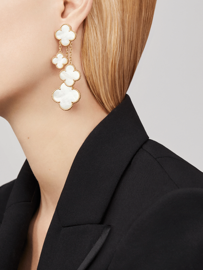 [LumiVibe]CLOVER EARRINGS WHITE MOP 4 MOTIFS GOLD