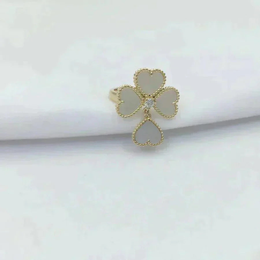 [LumiVibe]SWEET CLOVER WHITE MOP RING