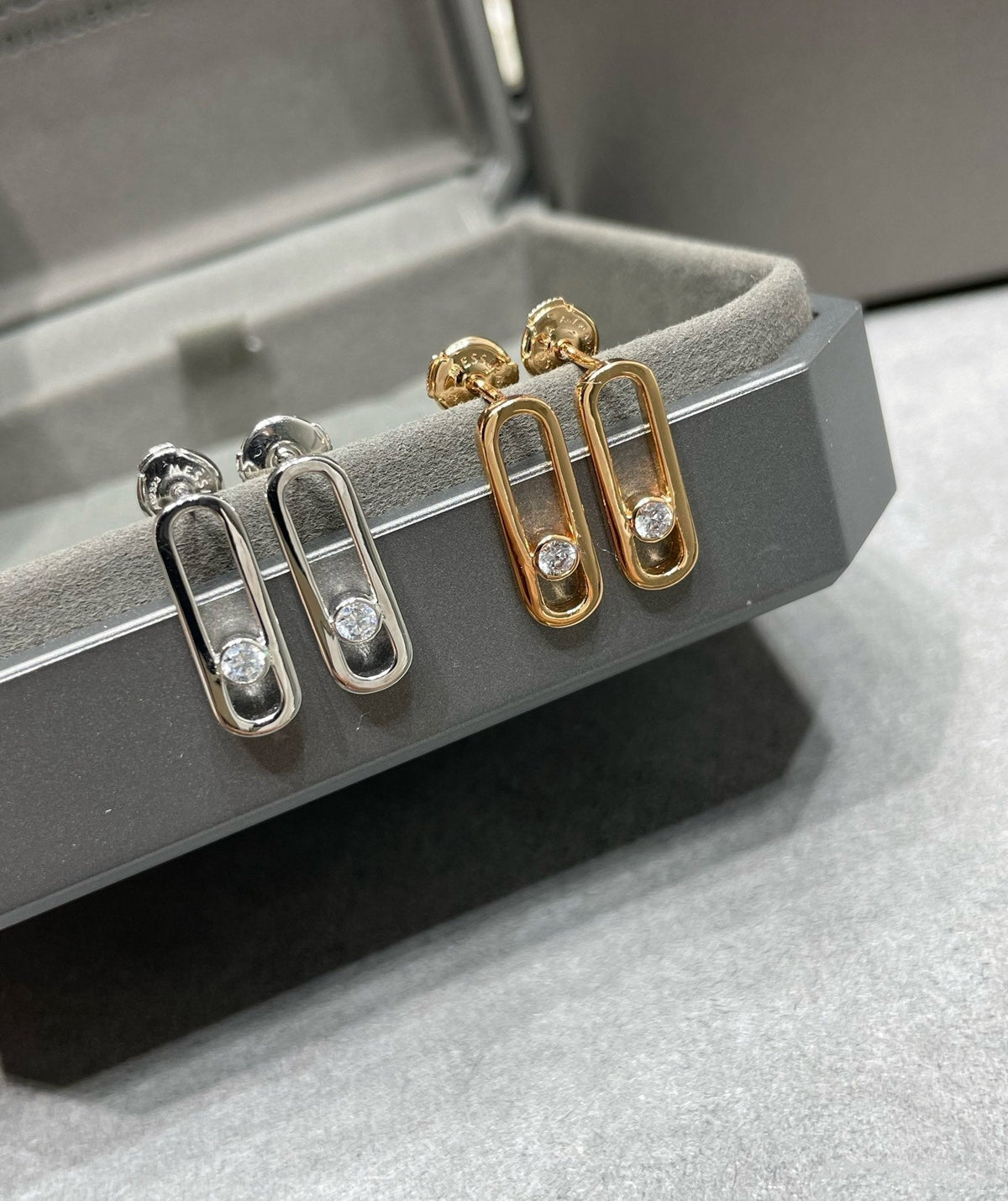 [LumiVibe]MOVE UNO SMALL 1 DIAMOND EARRINGS