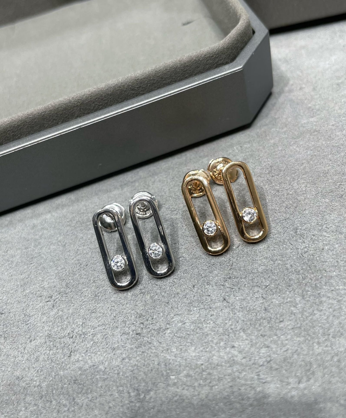 [LumiVibe]MOVE UNO SMALL 1 DIAMOND EARRINGS