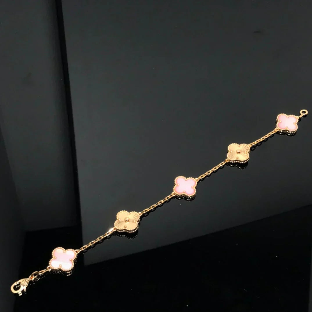 [LumiVibe] CLOVER 5 MOTIFS  PINK MOP BRACELET COLLECTION