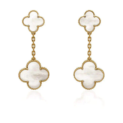 [LumiVibe]CLOVER 2 MOTIF WHITE MOP EARRINGS