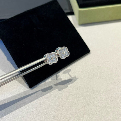 [LumiVibe]CLOVER MINI DIAMOND STUD EARRINGS