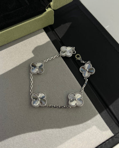 [LumiVibe] CLOVER 5 MOTIF LASER BRACELET COLLECTION