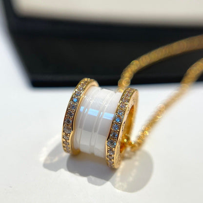 [LumiVibe]ZERO 1 WHITE CERAMIC DIAMOND PINK GOLD NECKLACE